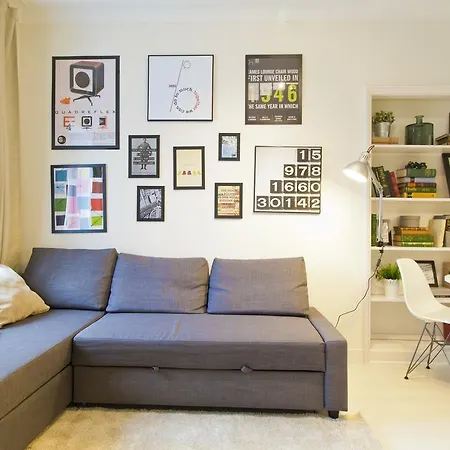 Chiado's Poetry Studio Apart アパート リスボン